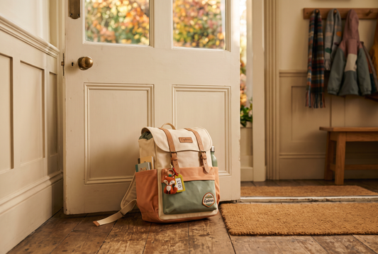 Rentrée scolaire : comment recaler le sommeil de ton enfant en 2 semaines (sans bataille le premier lundi)